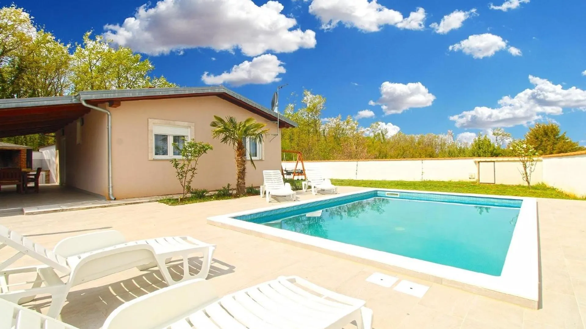 Ferienhaus Mit Privatpool Fuer 6 Personen Ca 65 Qm In Paradiz Bei Vodnjan, Istrien Suedkueste Von Istrien بيت للعطل